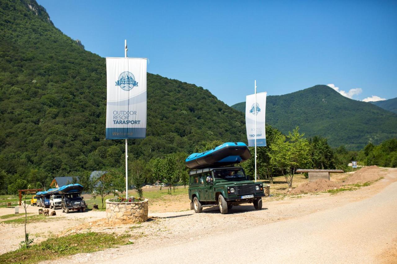 Outdoor Resort Tarasport Foca Exterior photo