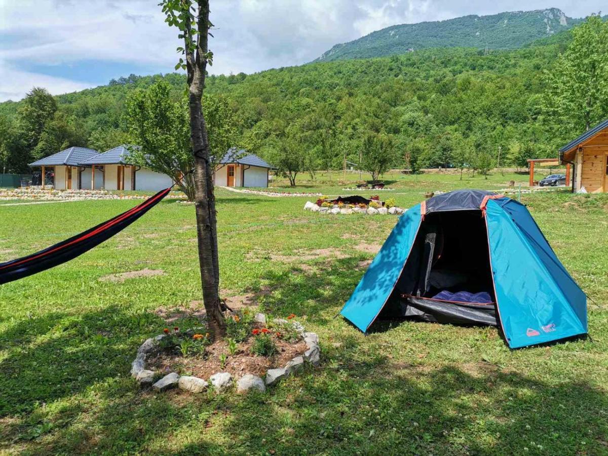 Outdoor Resort Tarasport Foca Exterior photo
