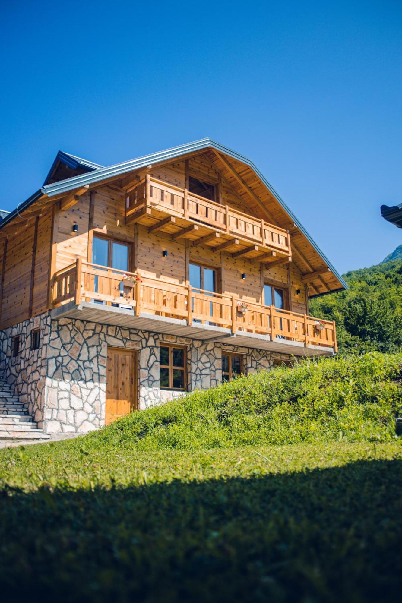 Outdoor Resort Tarasport Foca Exterior photo